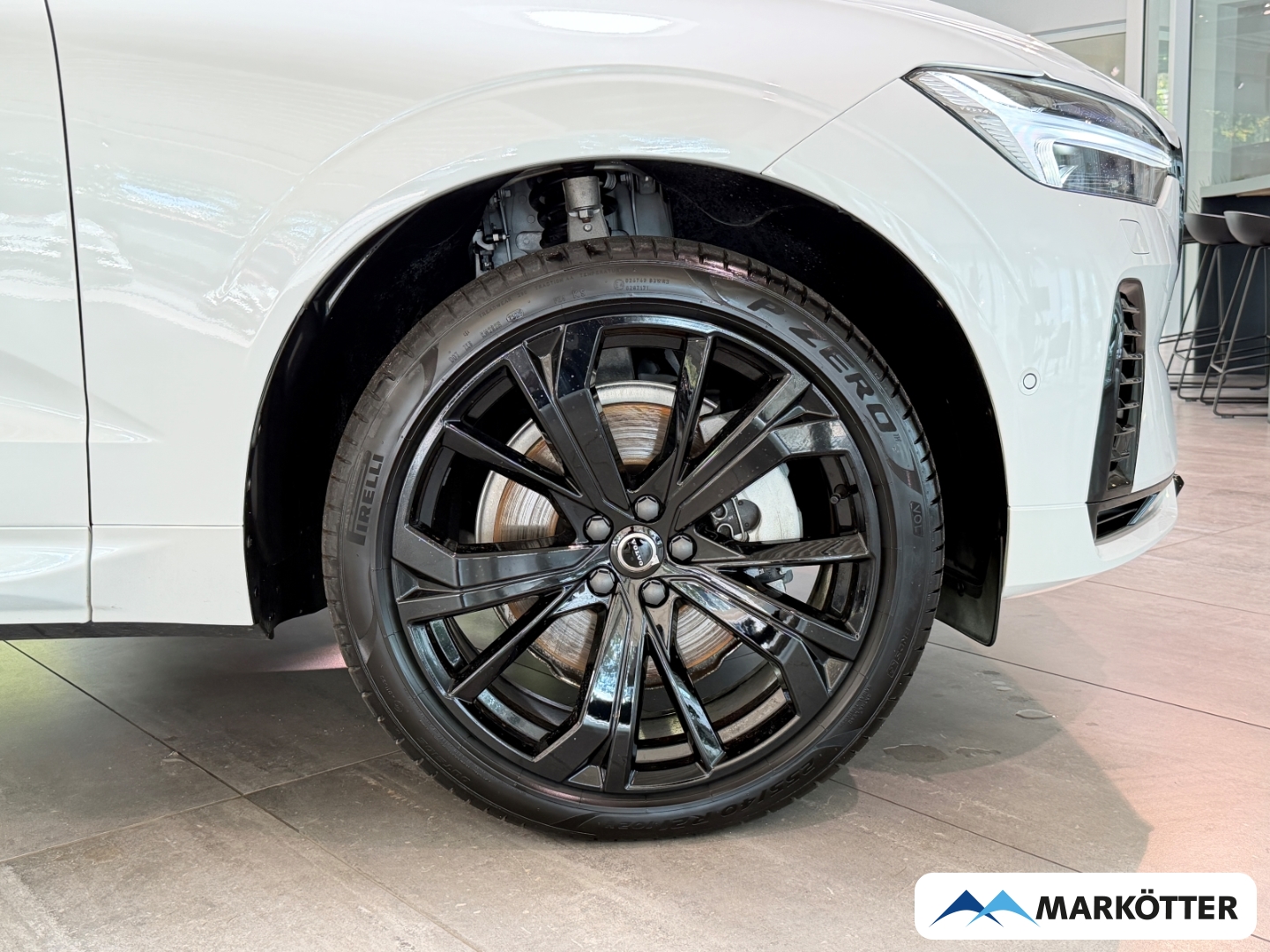 Fahrzeugabbildung Volvo XC60 T6 AWD Recharge Plus Black Edition HUD/360CAM/PANO