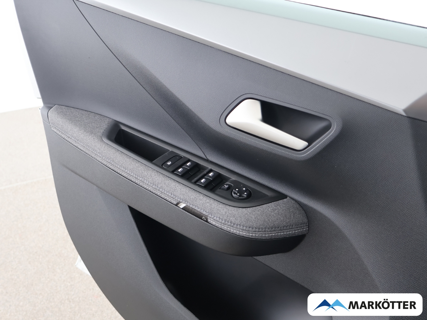 Fahrzeugabbildung Opel Frontera GS Sitz- und Lenkradheizung/Allwetterreifen