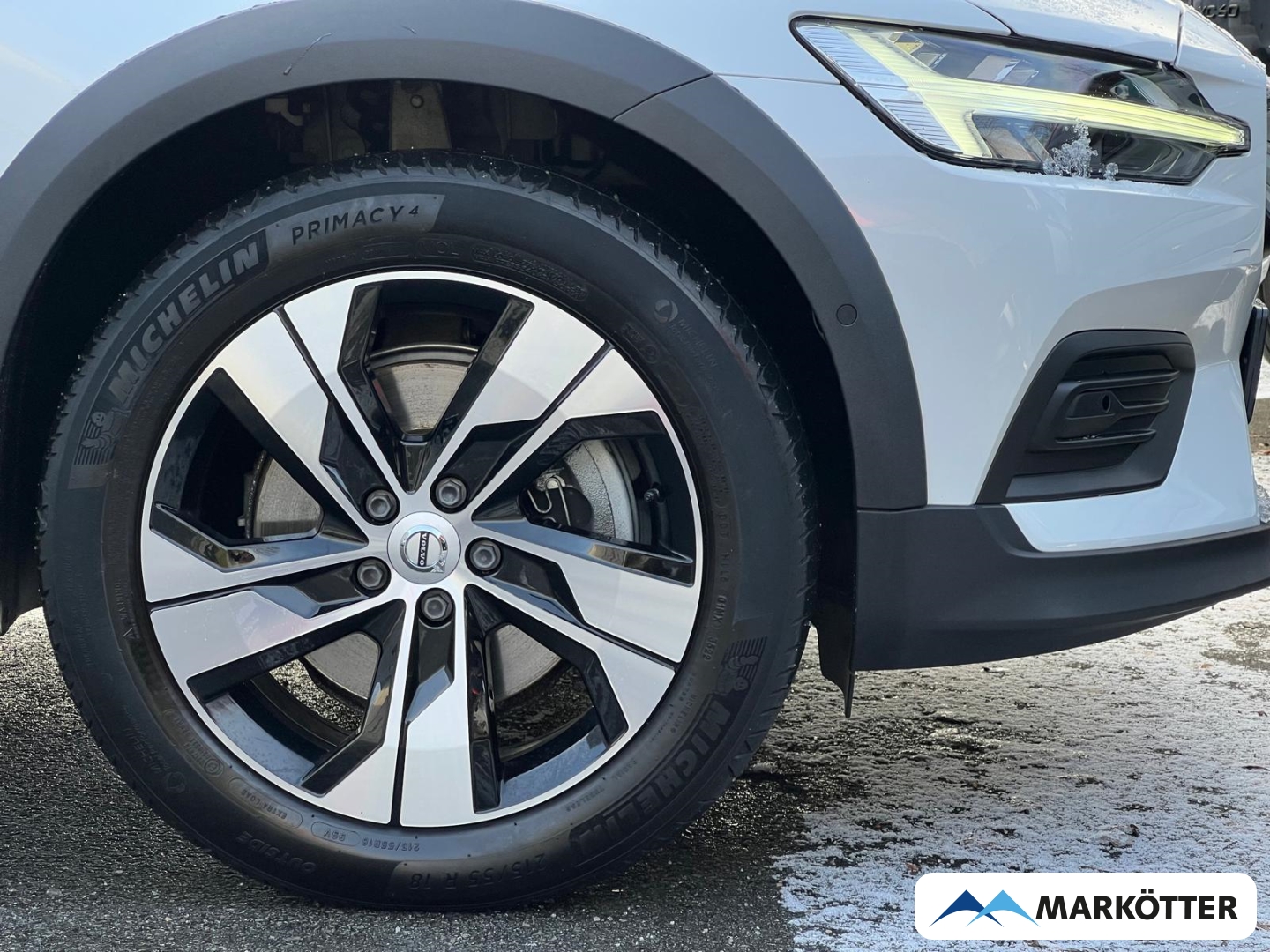 Fahrzeugabbildung Volvo V60 Cross Country Plus AWD/AHK/ACC/BLIS/PANO/SH