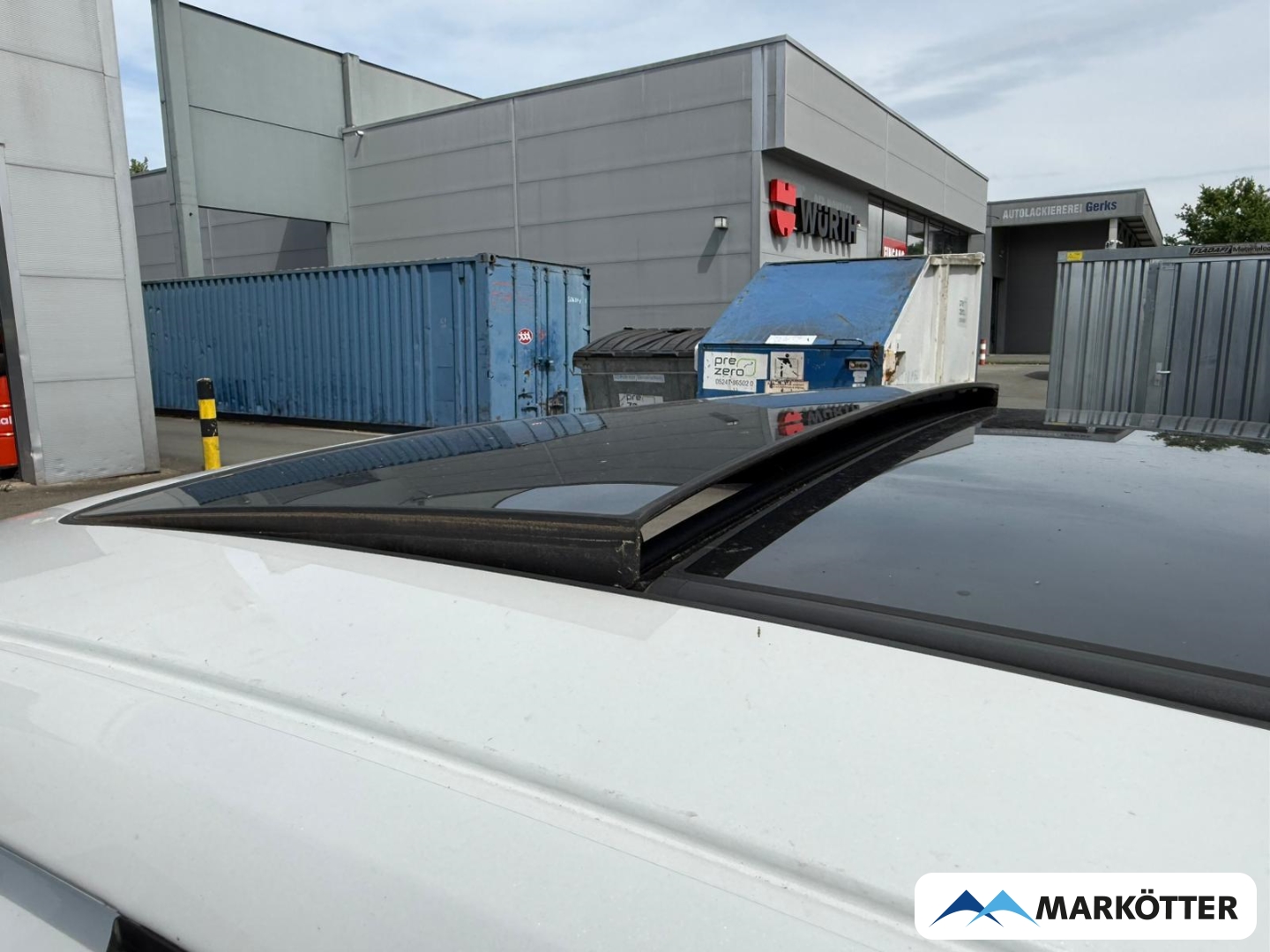 Fahrzeugabbildung Volvo S60 B4 Plus Dark ACC/360°/STHZ/LHZ/H&K/PANO