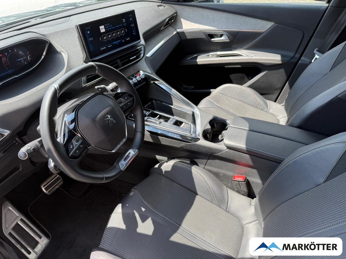 Fahrzeugabbildung Peugeot 3008 GT ACC/BLIS/360CAM/DAB/NAVI/PANO/SHZ/