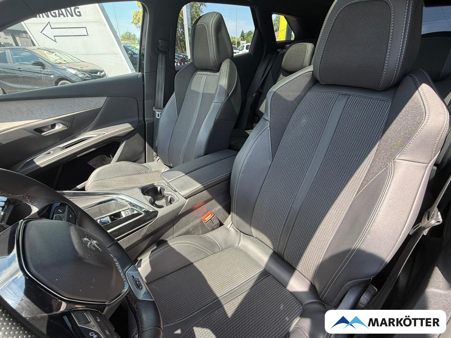 Fahrzeugabbildung Peugeot 3008 GT ACC/BLIS/360CAM/DAB/NAVI/PANO/SHZ/