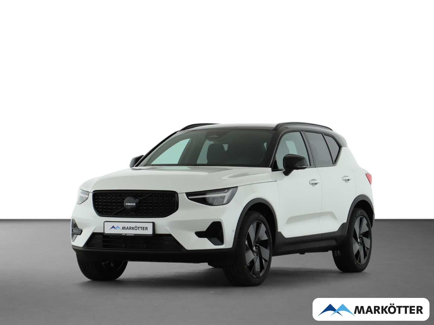 Fahrzeugabbildung Volvo XC40 B3 Plus Black Edition/Keyless/H&K/SHZ+LHZ
