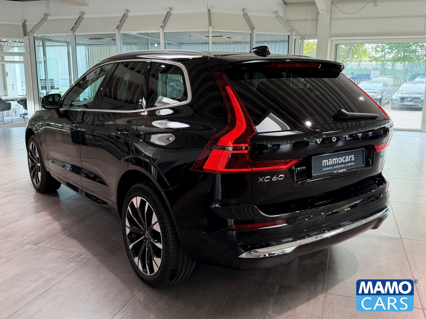 Fahrzeugabbildung Volvo XC60 T8 Plus Bright AWD ACC/BLIS/FSH/CAM