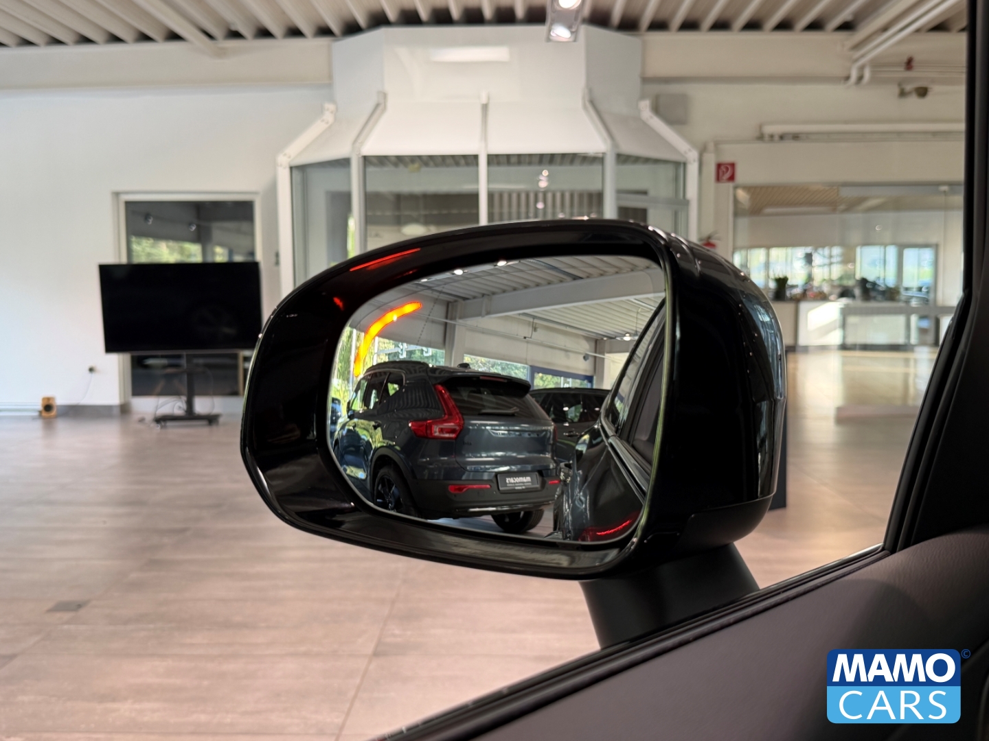 Fahrzeugabbildung Volvo XC60 T8 Plus Bright AWD ACC/BLIS/FSH/CAM