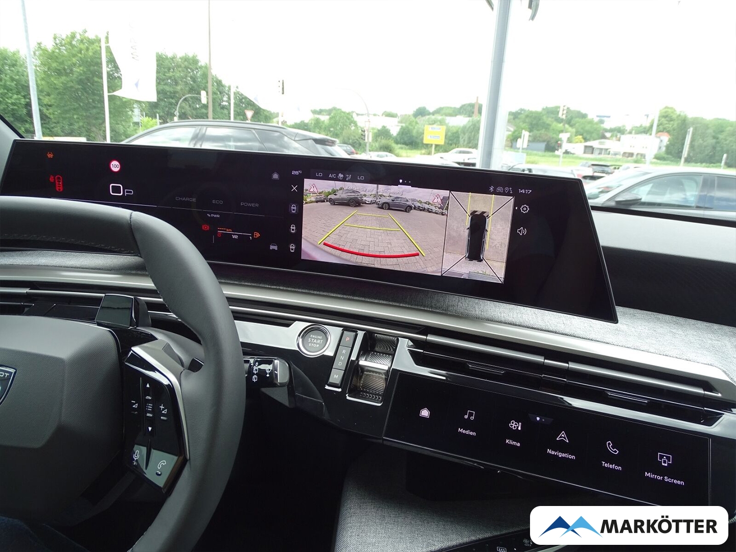Fahrzeugabbildung Peugeot 5008 Hybrid 145 Allure Business Hybrid Anhängerkupplung+Allwetterreifen
