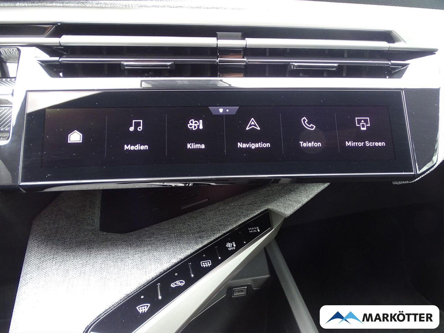Fahrzeugabbildung Peugeot 5008 Hybrid 145 Allure Business Hybrid Anhängerkupplung+Allwetterreifen