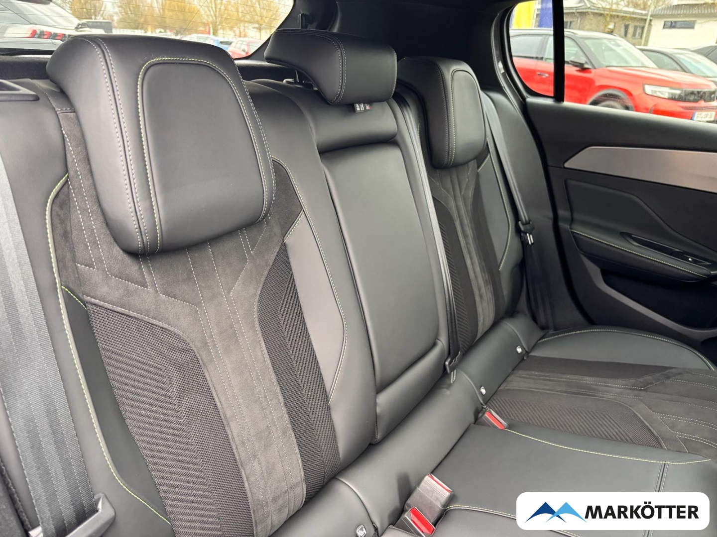 Fahrzeugabbildung Peugeot 308 GT ACC/BLIS/CAM/LED/NAVI/SHZ