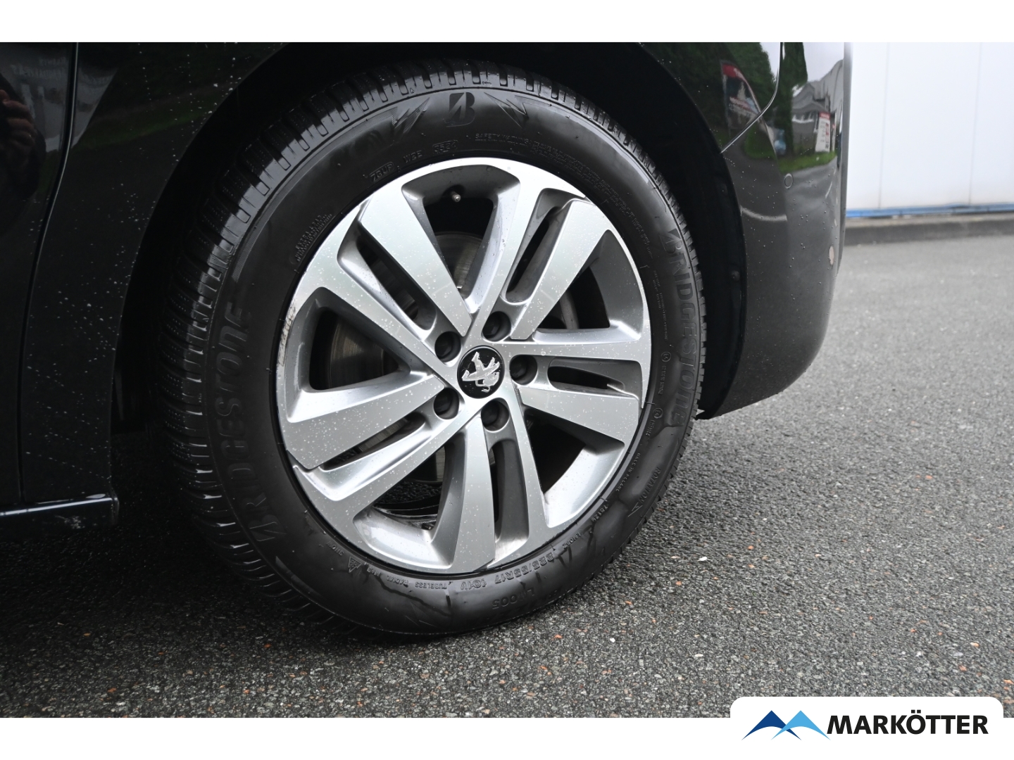 Fahrzeugabbildung Peugeot Traveller Allure L2 2.0 Panorama/Standheizung