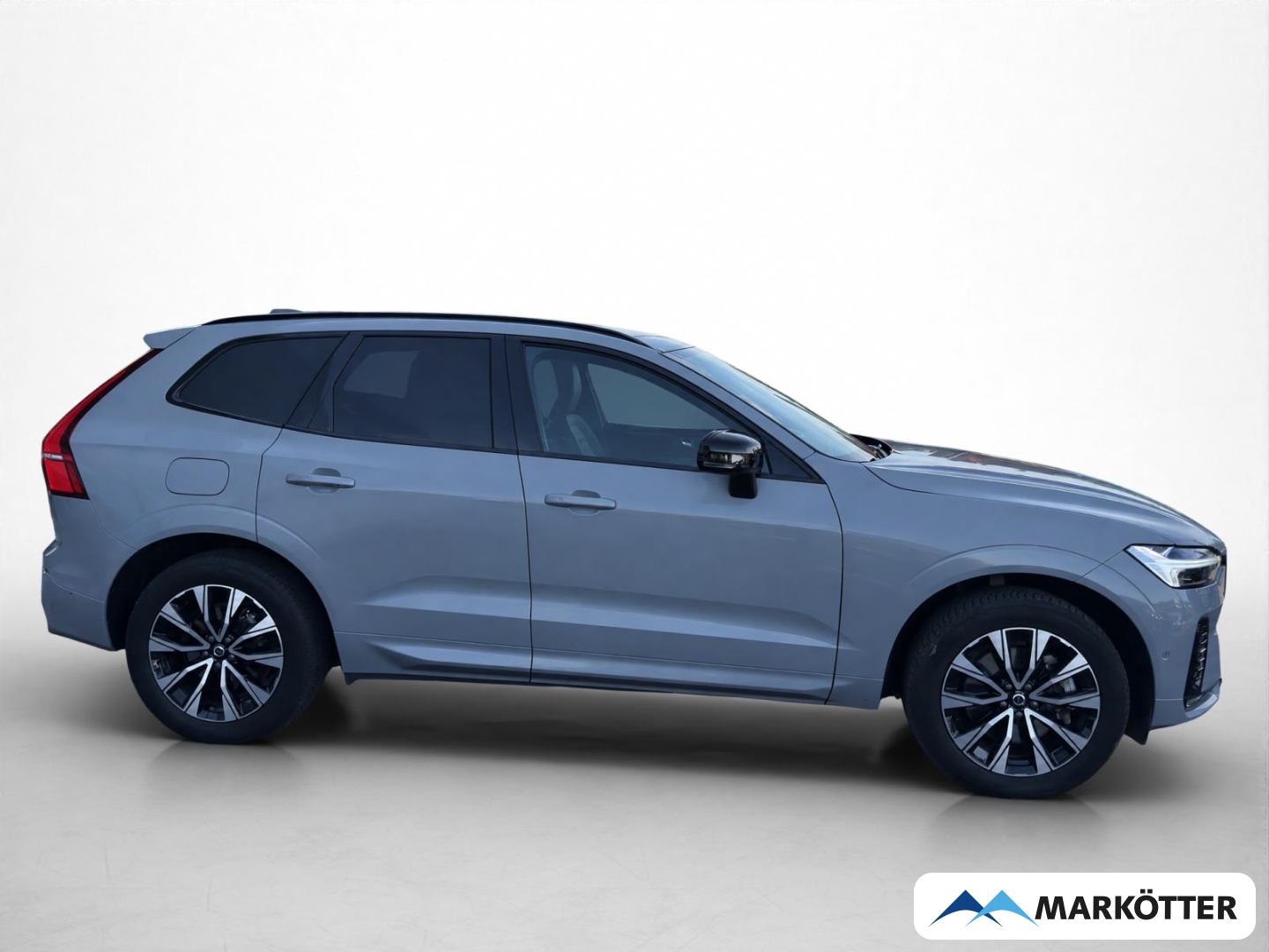 Fahrzeugabbildung Volvo XC60 Plus Dark 2WD B4 Diesel/360°/H&K Sound/AHK