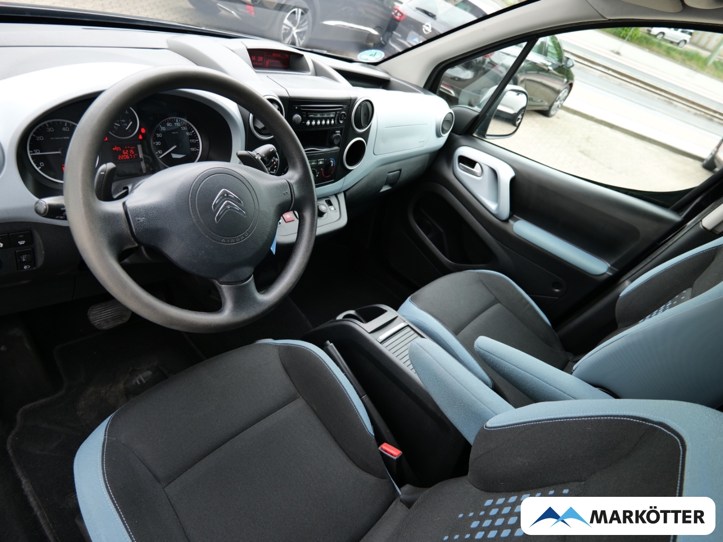 Fahrzeugabbildung Citroen Berlingo Multispace 1.6 HDi 2xSchiebetür/TÜV neu