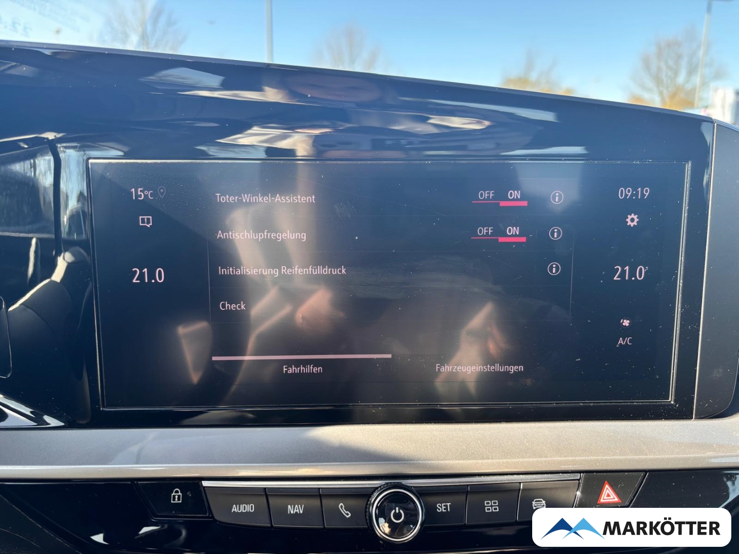 Fahrzeugabbildung Opel Mokka 1.2 Ultimate Turbo ACC/BLIS/CAM/LED/SHZ