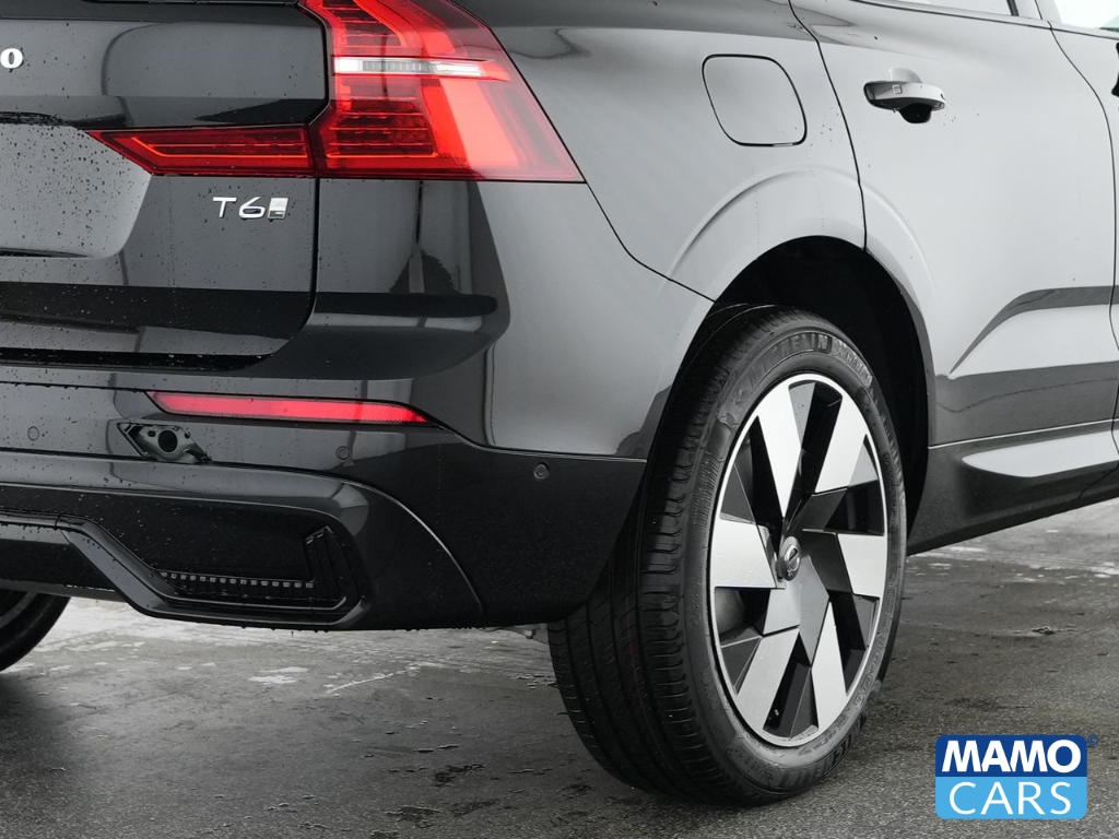 Fahrzeugabbildung Volvo XC60 T6 Recharge AWD Plus Dark/HEAD UP/BUSINESS