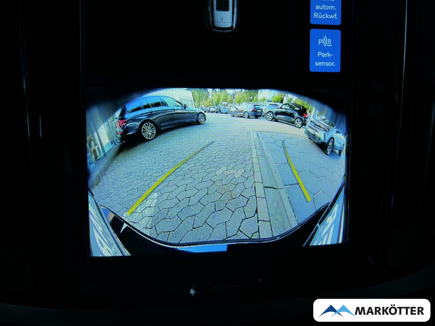 Fahrzeugabbildung Volvo V60 B4 Core /AHK/18 Zoll/Fahrassistenzpaket Pro/