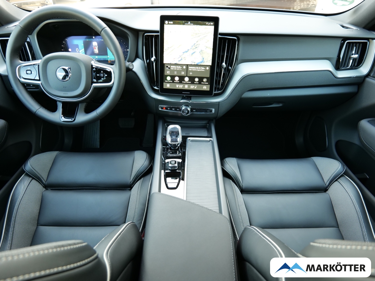 Fahrzeugabbildung Volvo XC60 T6 AWD Recharge Black Edition Plus STHZ/CAM