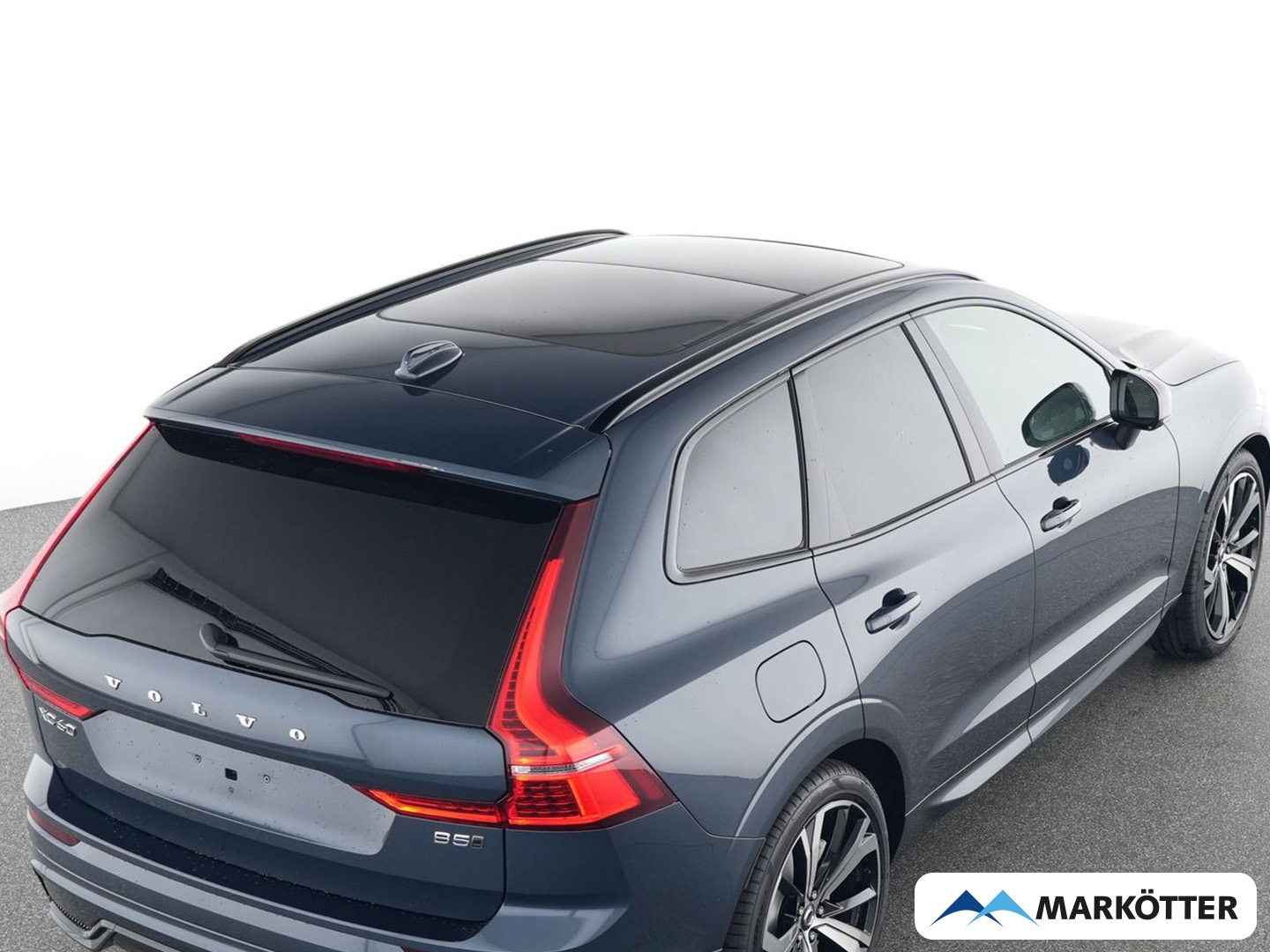 Fahrzeugabbildung Volvo XC60 B5 AWD Plus Dark Four-C/HEAD-UP/PANO/360CAM