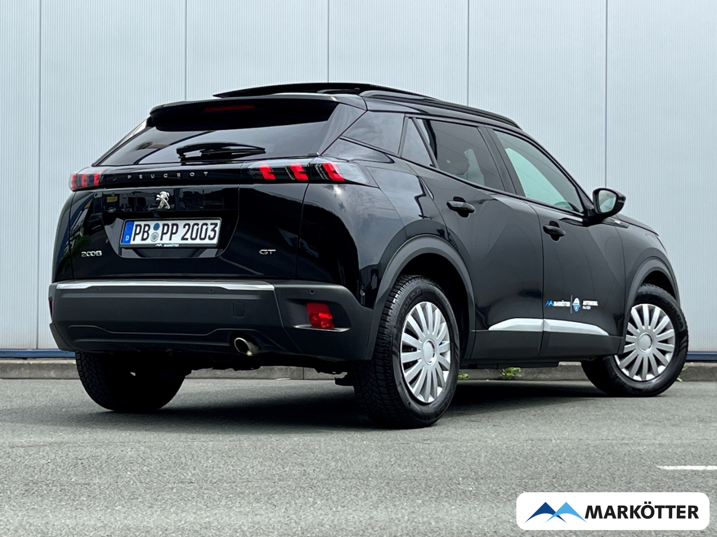 Fahrzeugabbildung Peugeot 2008 GT ACC/AHK/Keyless/Kamera/Massage/S-Dach