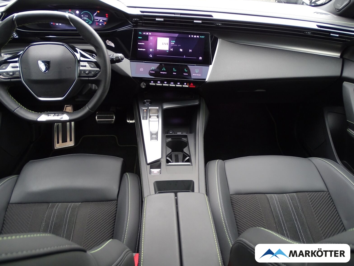 Fahrzeugabbildung Peugeot 308 GT 1.2 PureTech 130 EU6d PANO/RFK/NAVI