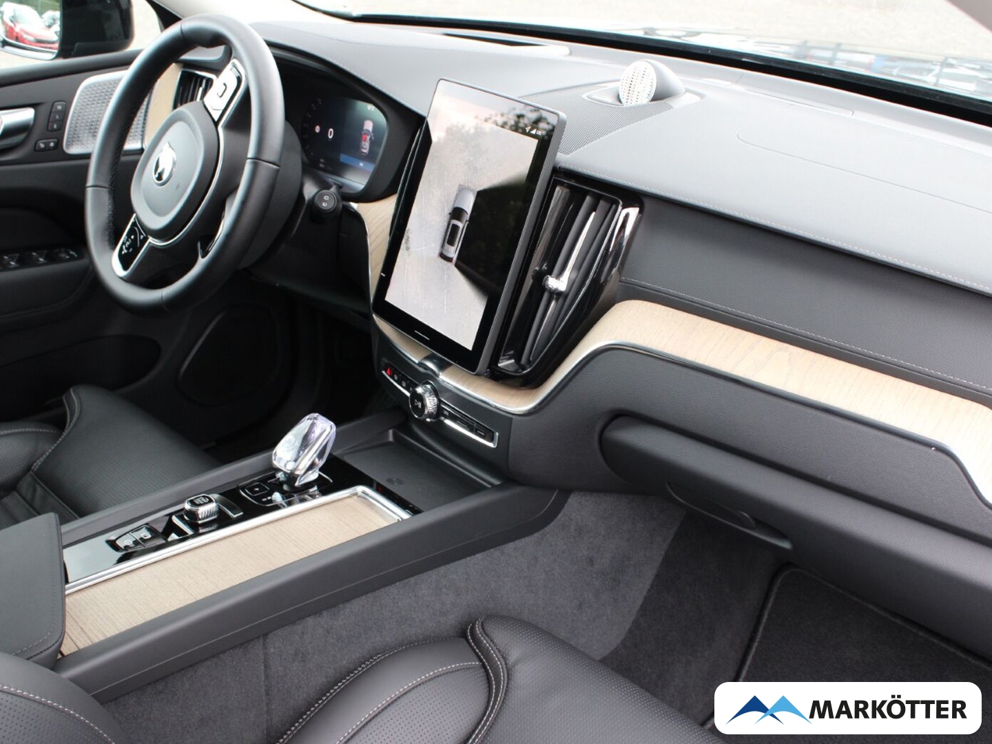 Fahrzeugabbildung Volvo XC60 B5 FACELIFT Ultra Dark AWD/LHZ/SHZ/360/LUFT