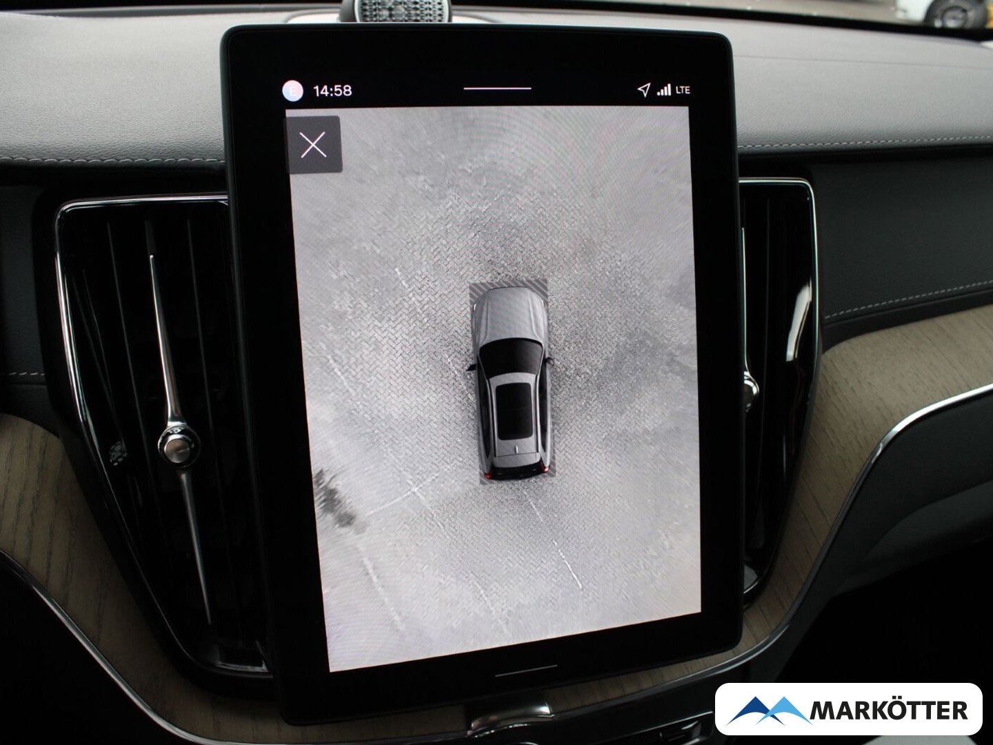 Fahrzeugabbildung Volvo XC60 B5 FACELIFT Ultra Dark AWD/LHZ/SHZ/360/LUFT