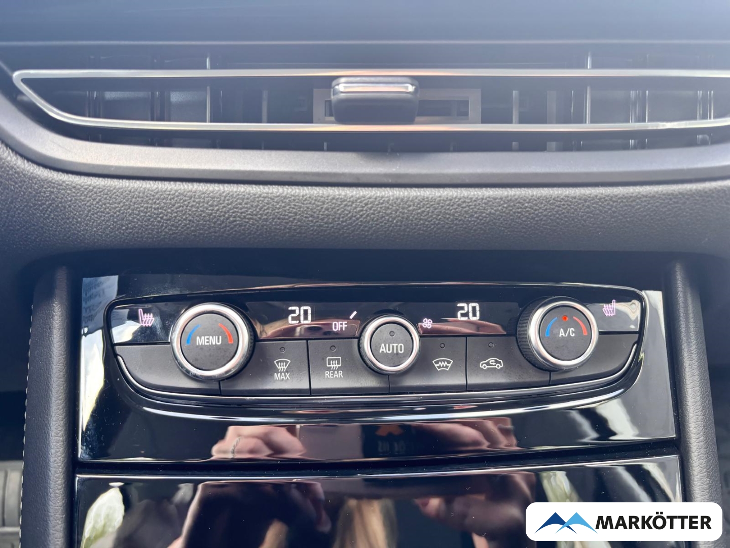 Fahrzeugabbildung Opel Grandland Enjoy ACC/KLIMA/SHZ/LHZ/FSH/PDC/ALLWETTER