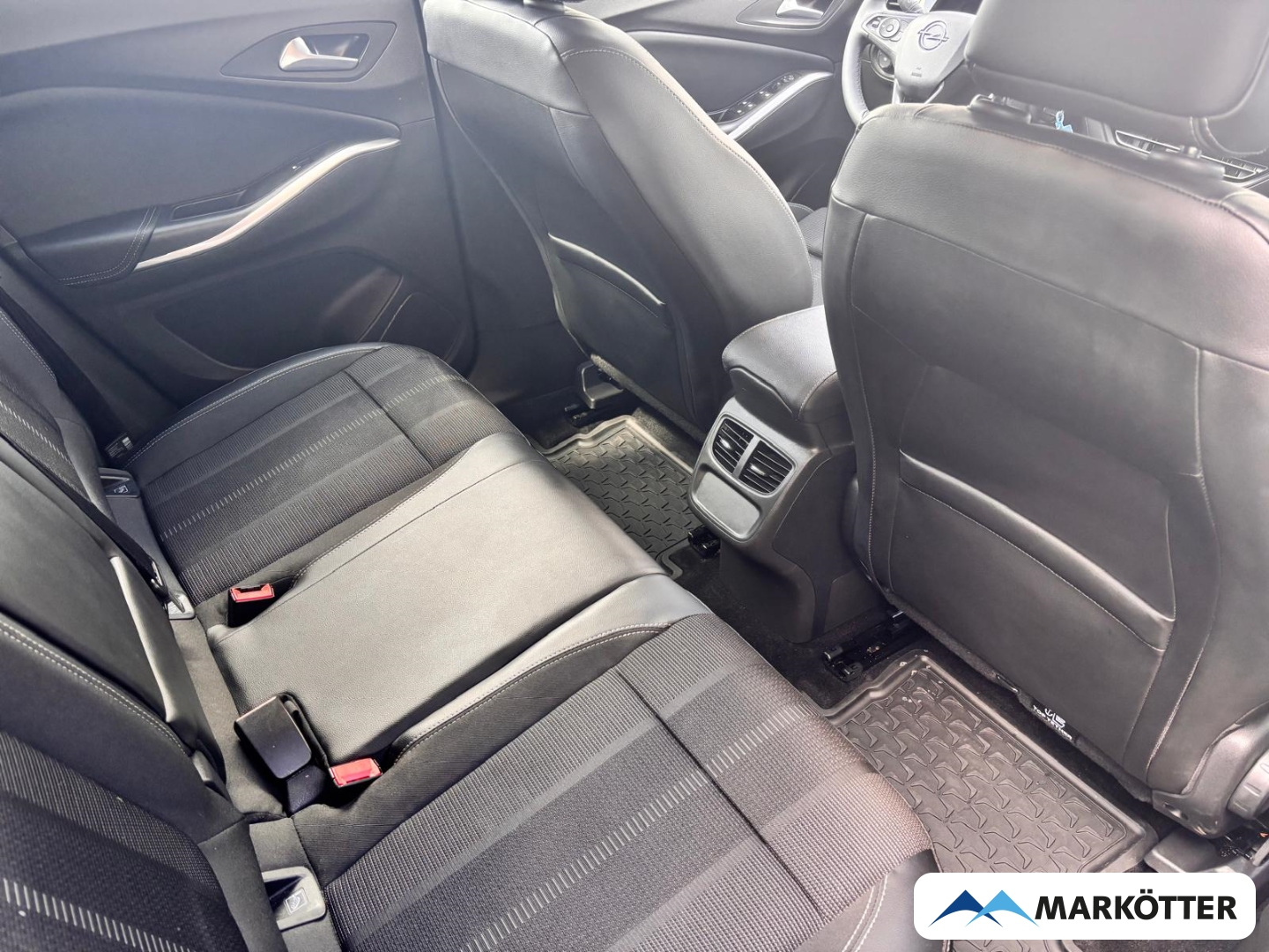 Fahrzeugabbildung Opel Grandland Enjoy ACC/KLIMA/SHZ/LHZ/FSH/PDC/ALLWETTER