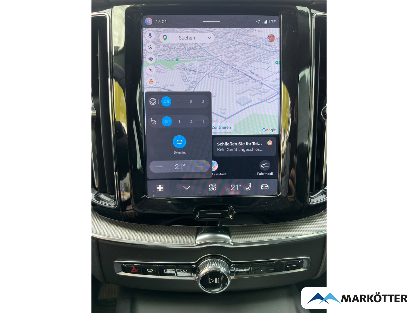 Fahrzeugabbildung Volvo XC60 B4 AWD Ultimate Dark ACC/BLIS/CAM/LH/PANO/SH