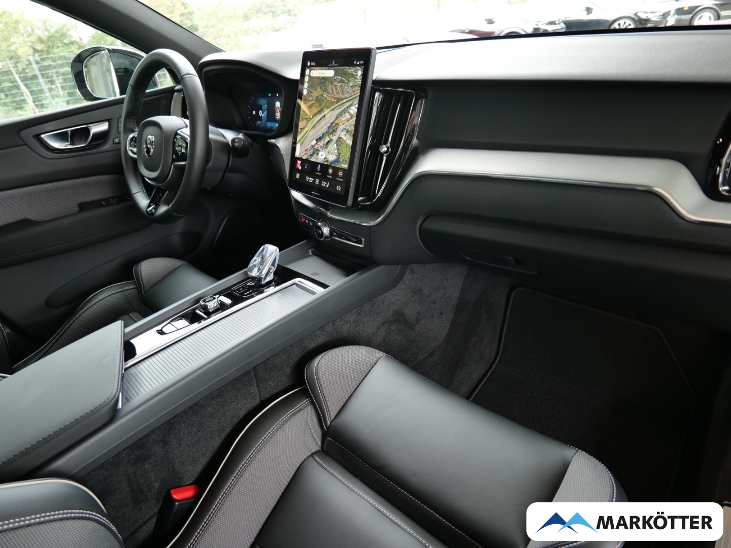 Fahrzeugabbildung Volvo XC60 T8 Plus Black Edition /Schiebedach/360CAM/