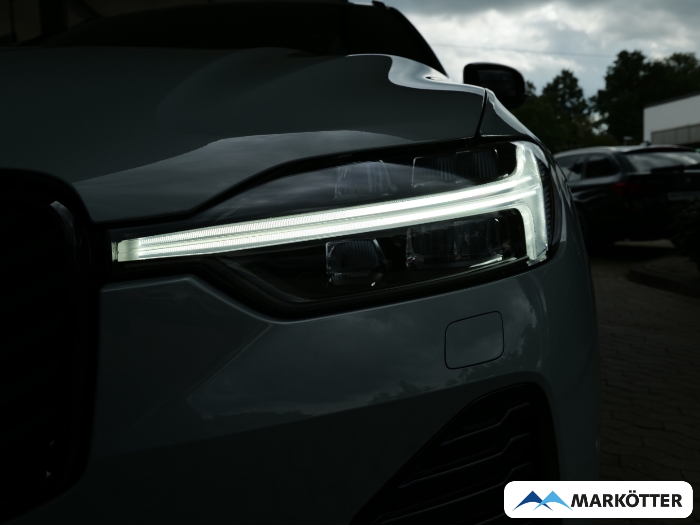 Fahrzeugabbildung Volvo XC60 T8 Plus Black Edition /Schiebedach/360CAM/