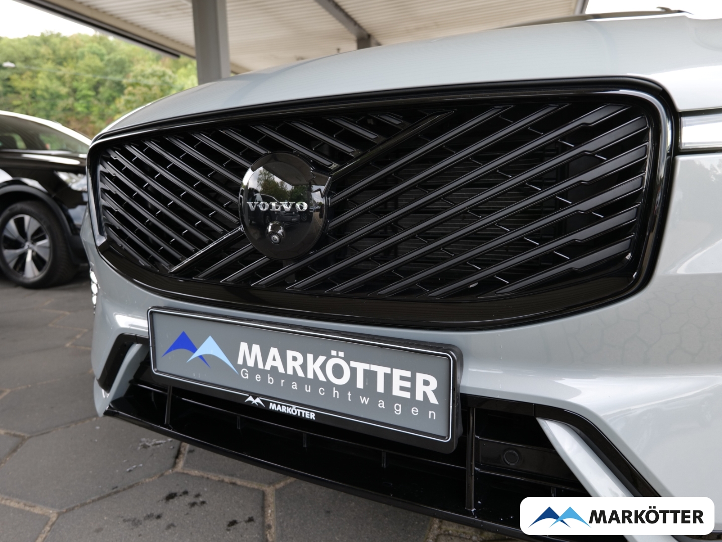 Fahrzeugabbildung Volvo XC60 T8 Plus Black Edition /Schiebedach/360CAM/