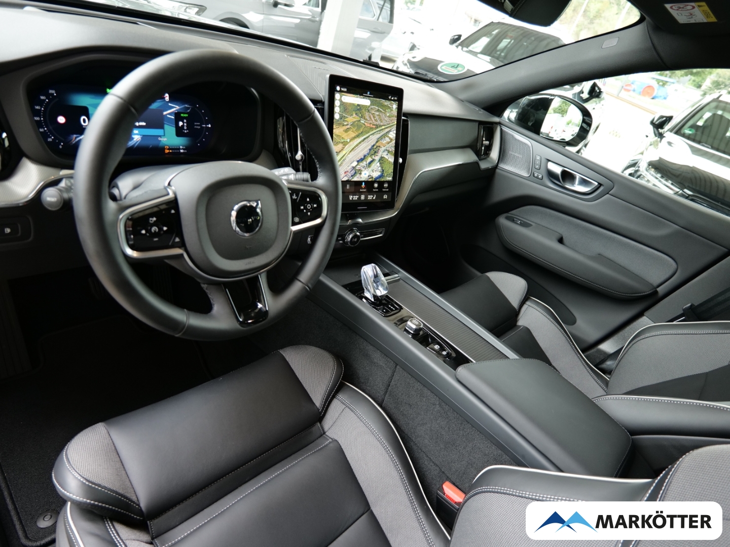 Fahrzeugabbildung Volvo XC60 T8 Plus Black Edition /Schiebedach/360CAM/