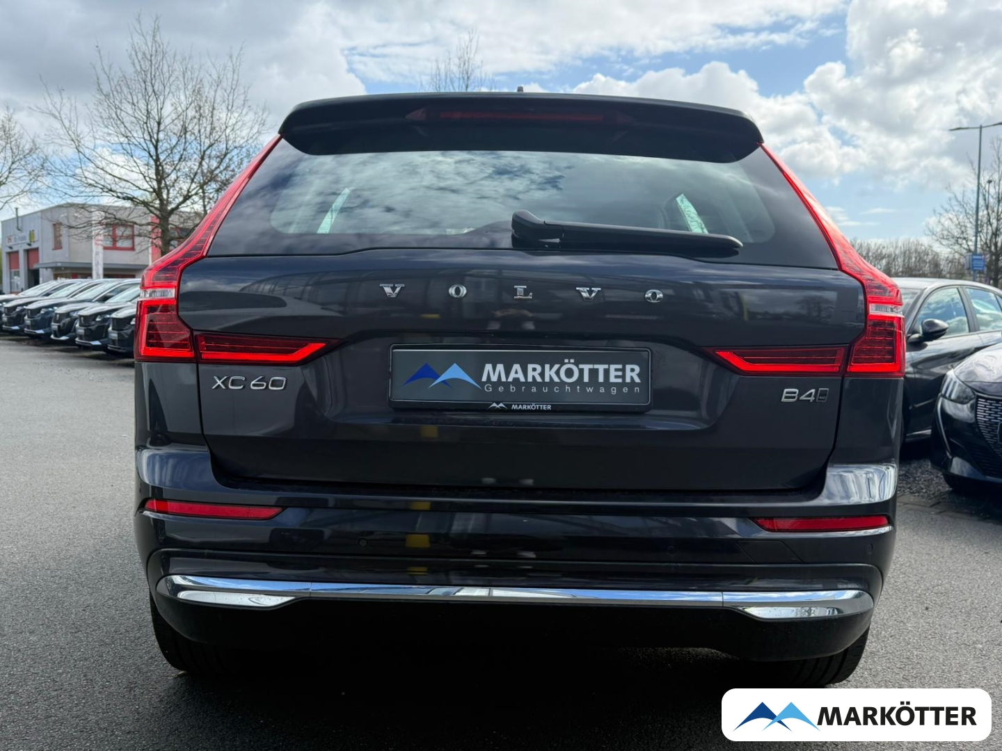 Fahrzeugabbildung Volvo XC60 AWD Plus Bright CAM/DAB/4XSHZ/MEMORY/LED/TEMP