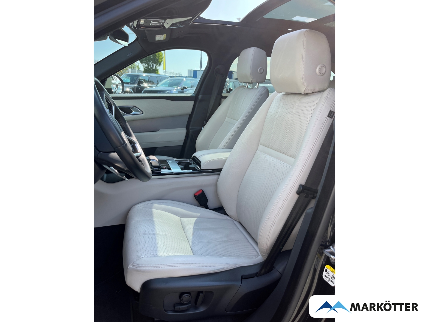 Fahrzeugabbildung Land Rover Range Rover Velar D300 R-Dynamic ACC/AHK/Pano