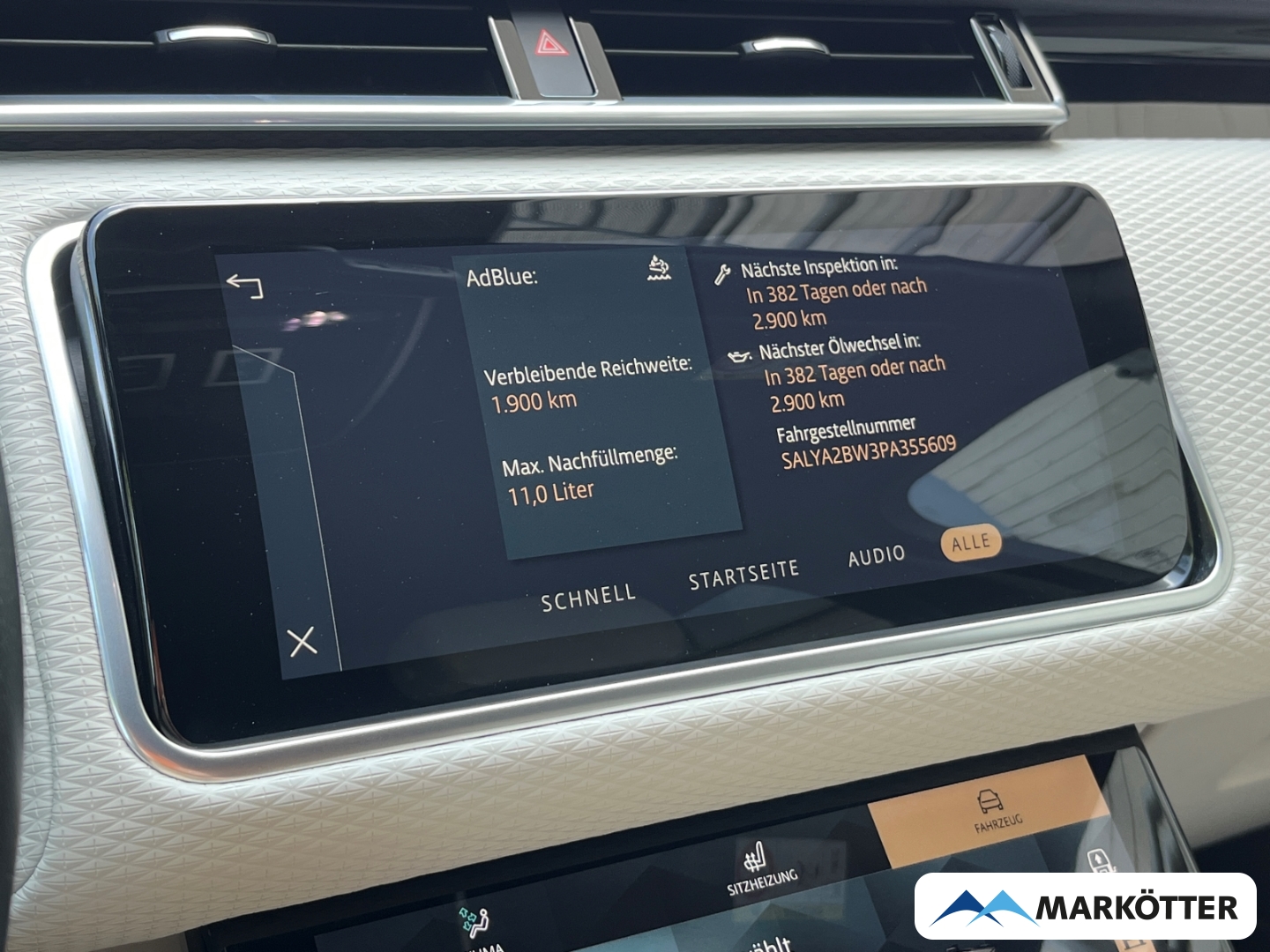 Fahrzeugabbildung Land Rover Range Rover Velar D300 R-Dynamic ACC/AHK/Pano