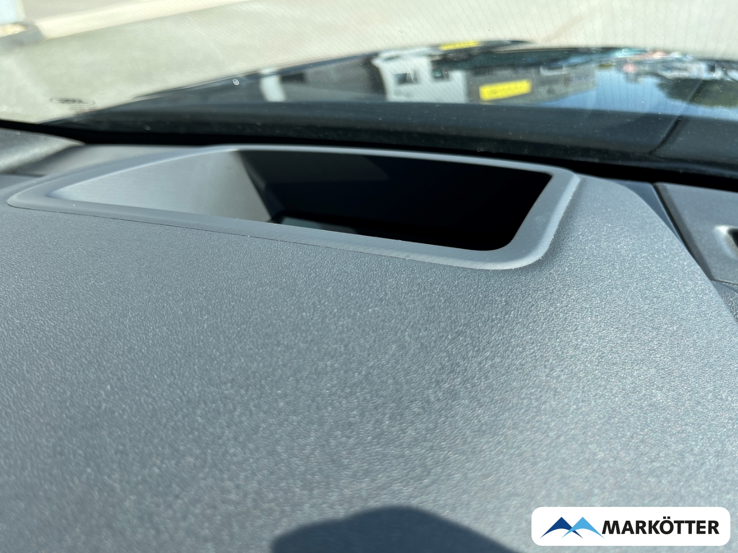Fahrzeugabbildung Land Rover Range Rover Velar D300 R-Dynamic ACC/AHK/Pano