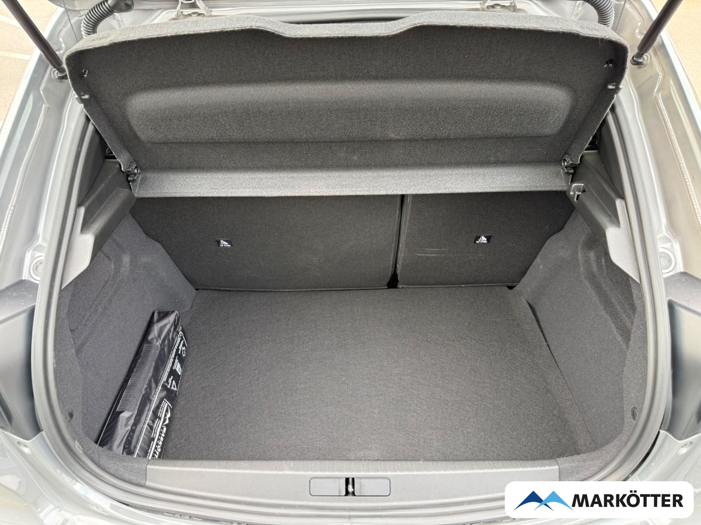 Fahrzeugabbildung Peugeot 208 GT Hybrid 100 CAM/MASSAGE/NAVI/SHZ/TEMP