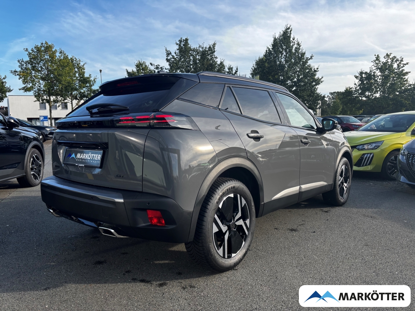Fahrzeugabbildung Peugeot 2008 GT ALCANTARA/CAM/DAB/APPLE/SHZ/ALLWETTER