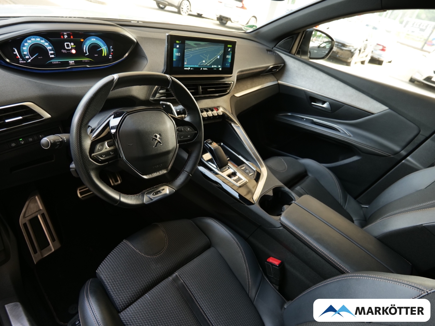 Fahrzeugabbildung Peugeot 3008 Hybrid 225 GT 360CAM/BLIS/PDC/TEMP