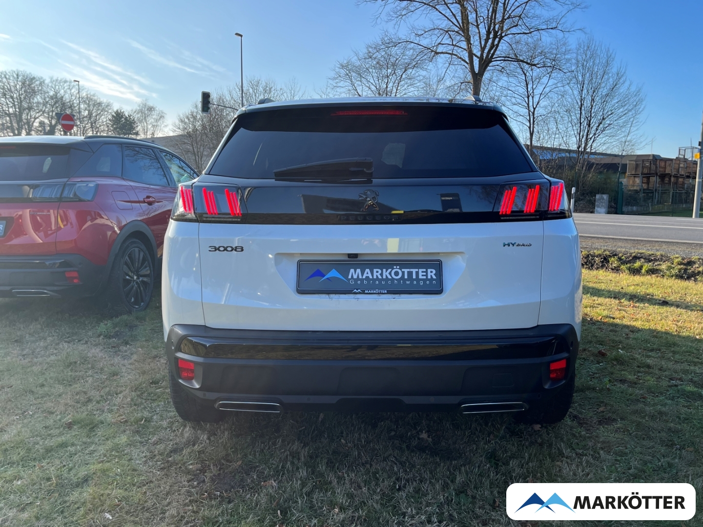 Fahrzeugabbildung Peugeot 3008 Hybrid 225 GT 360CAM/BLIS/PDC/TEMP