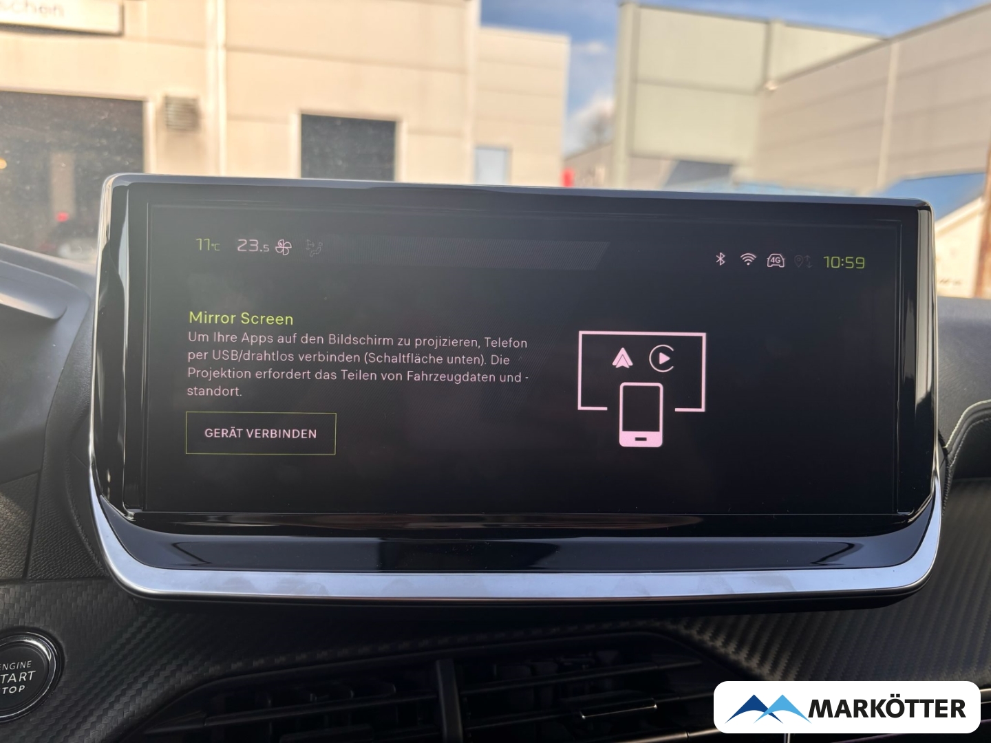 Fahrzeugabbildung Peugeot 2008 GT CAM/LED/MASSAGE/NAVI/ALCANTARA/SH/TEMP