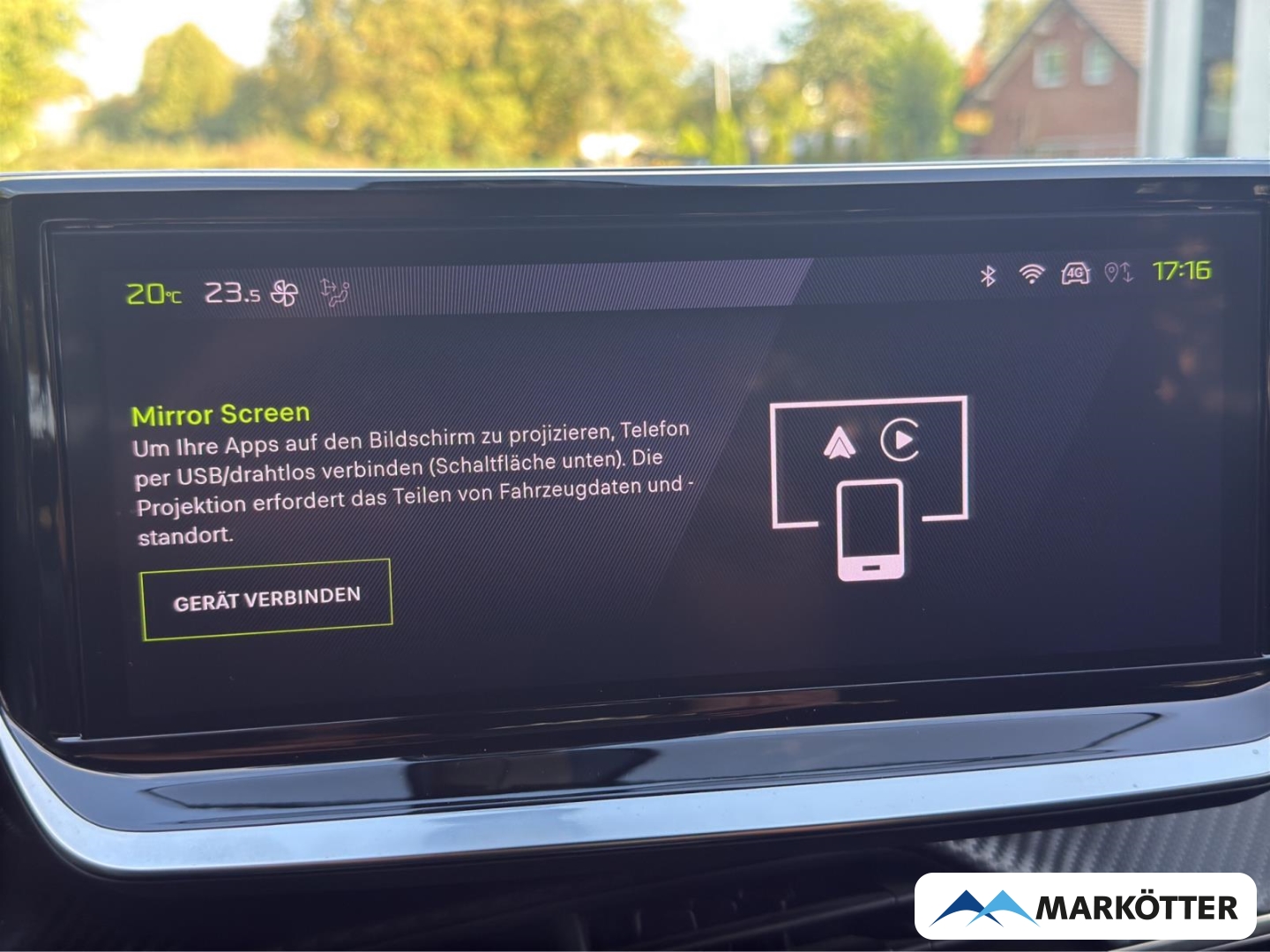 Fahrzeugabbildung Peugeot 2008 GT CAM/LED/MASSAGE/NAVI/ALCANTARA/SH/TEMP