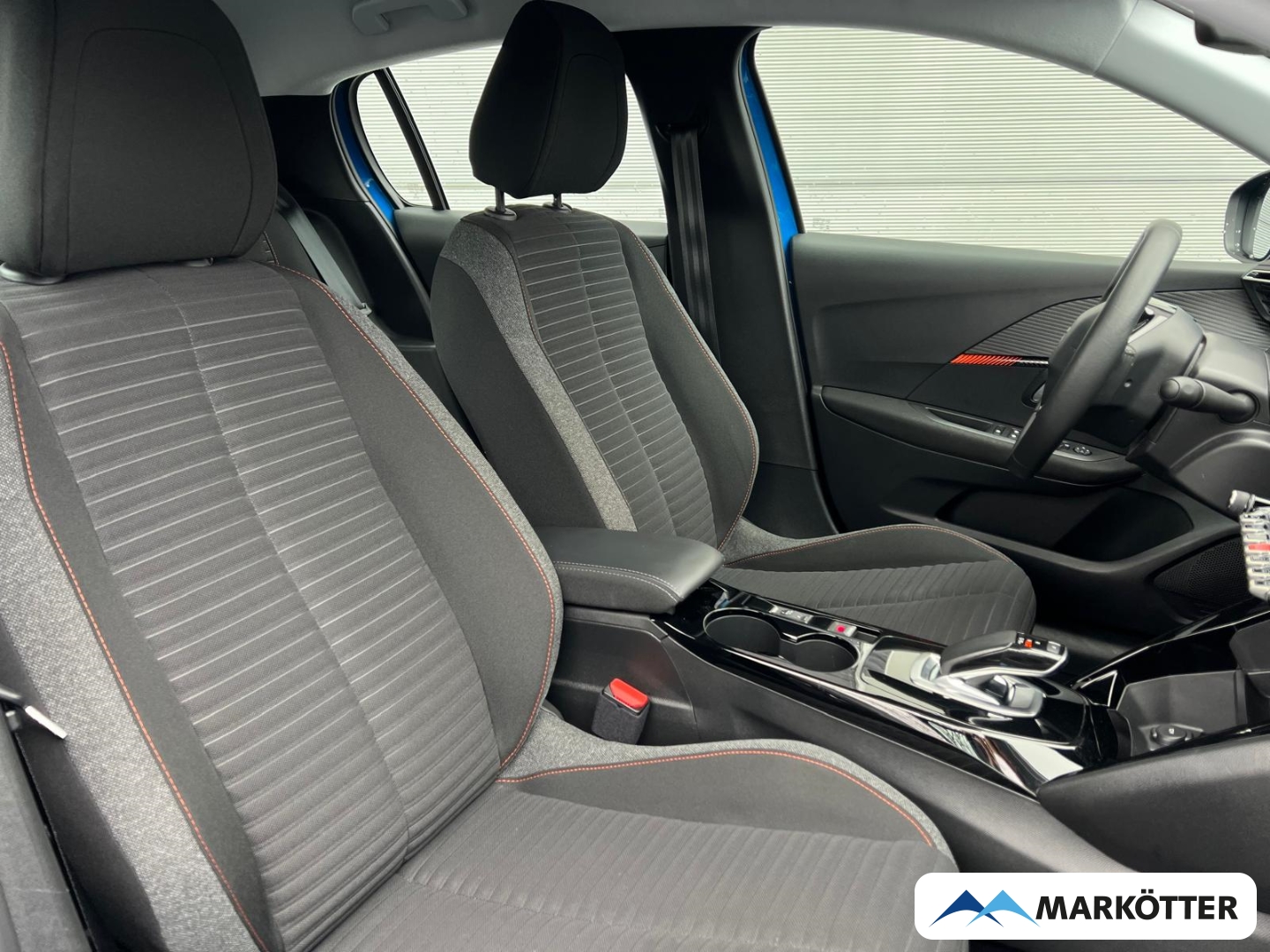 Fahrzeugabbildung Peugeot 208 e- Active Pack SH/LED/TEMPOMAT/Wärmepumpe