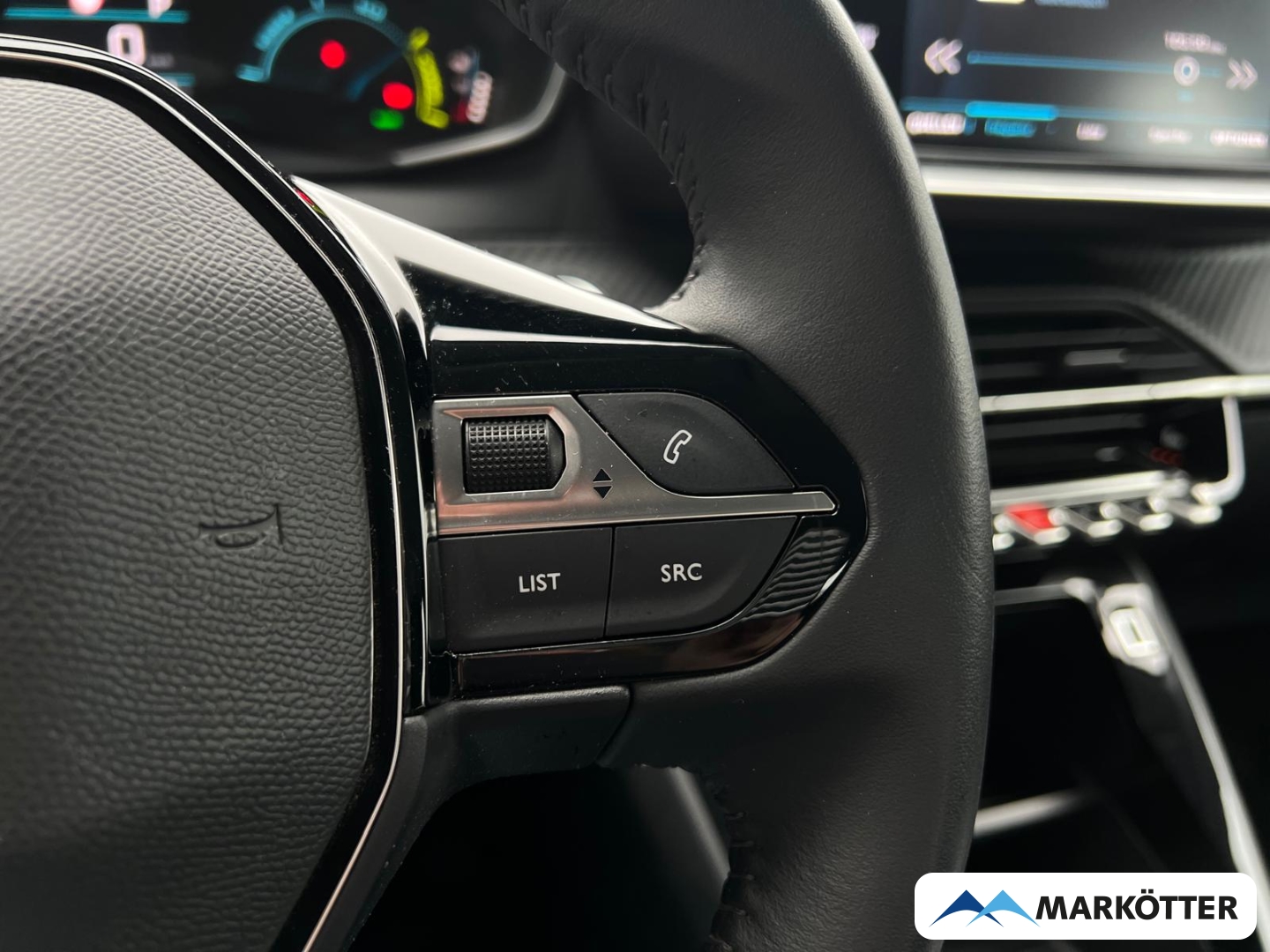 Fahrzeugabbildung Peugeot 208 e- Active Pack SH/LED/TEMPOMAT/Wärmepumpe