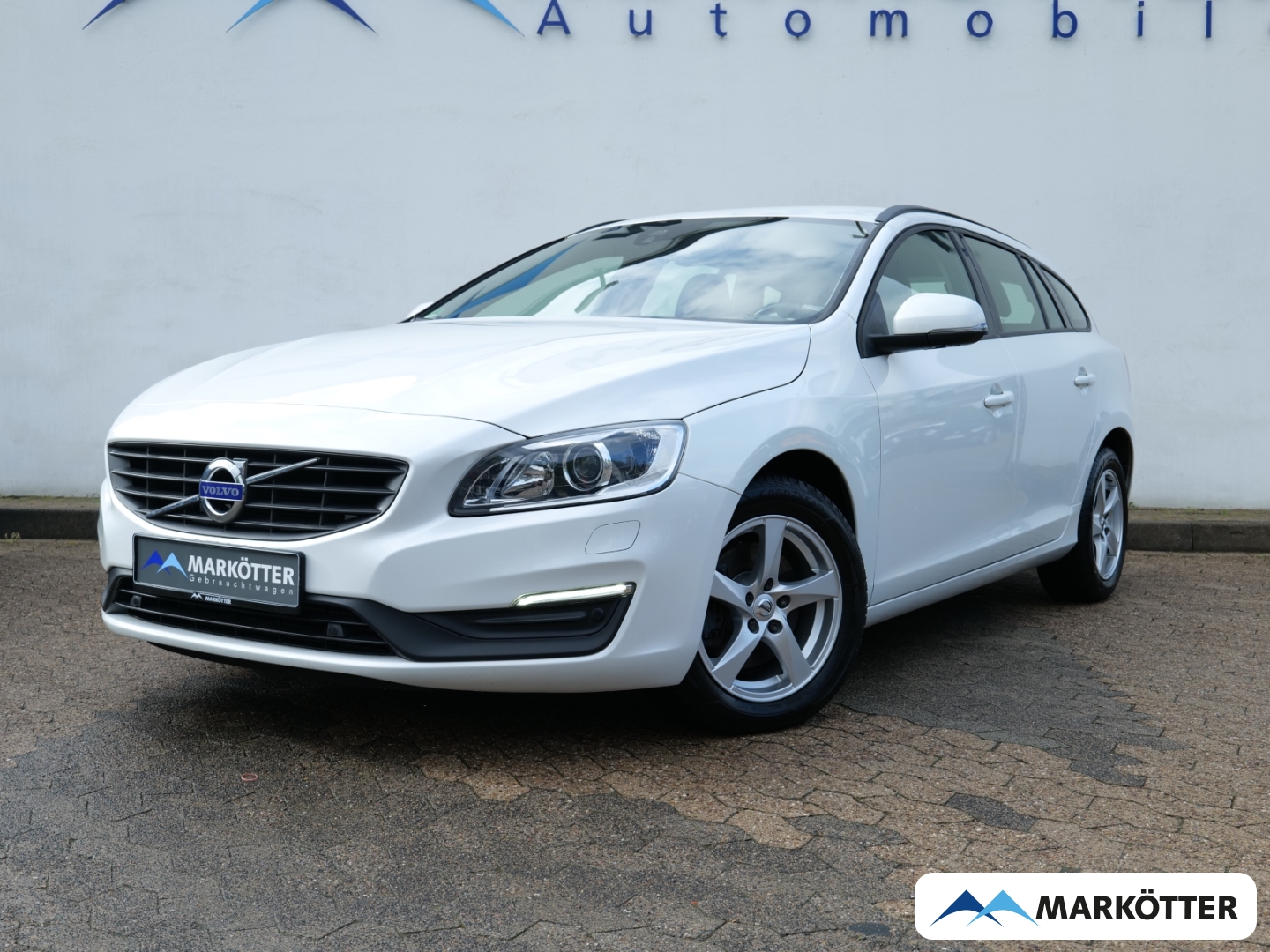 Fahrzeugabbildung Volvo V60 D4 Linje Business /Scheckheftgepflegt/CAM/