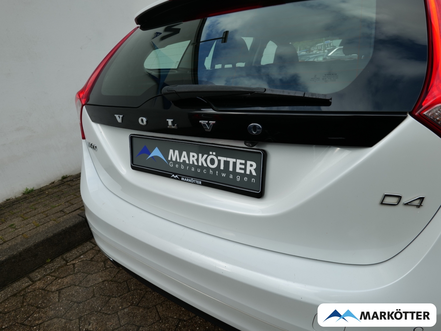 Fahrzeugabbildung Volvo V60 D4 Linje Business /Scheckheftgepflegt/CAM/