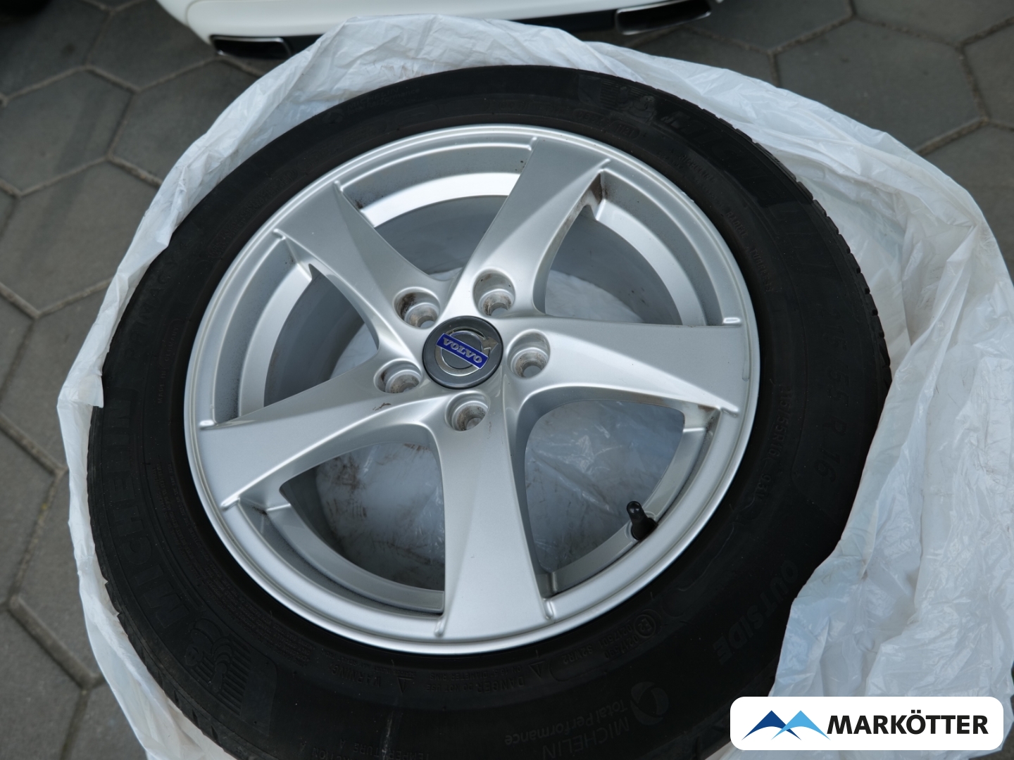 Fahrzeugabbildung Volvo V60 D4 Linje Business /Scheckheftgepflegt/CAM/