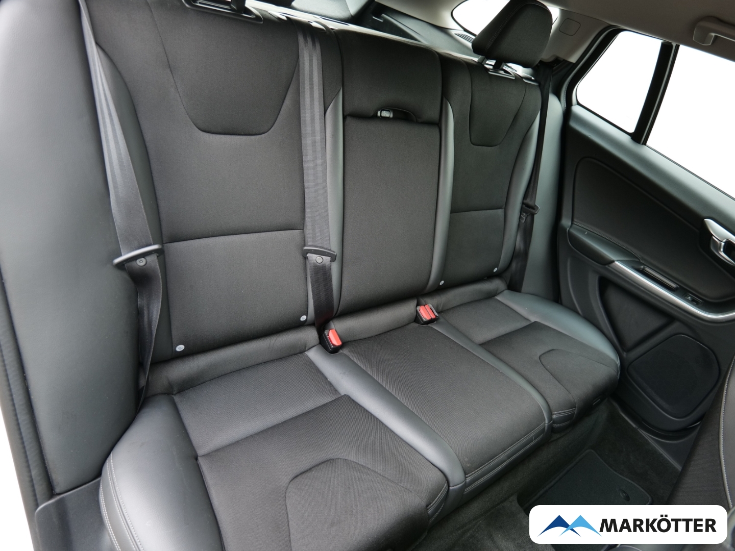 Fahrzeugabbildung Volvo V60 D4 Linje Business /Scheckheftgepflegt/CAM/
