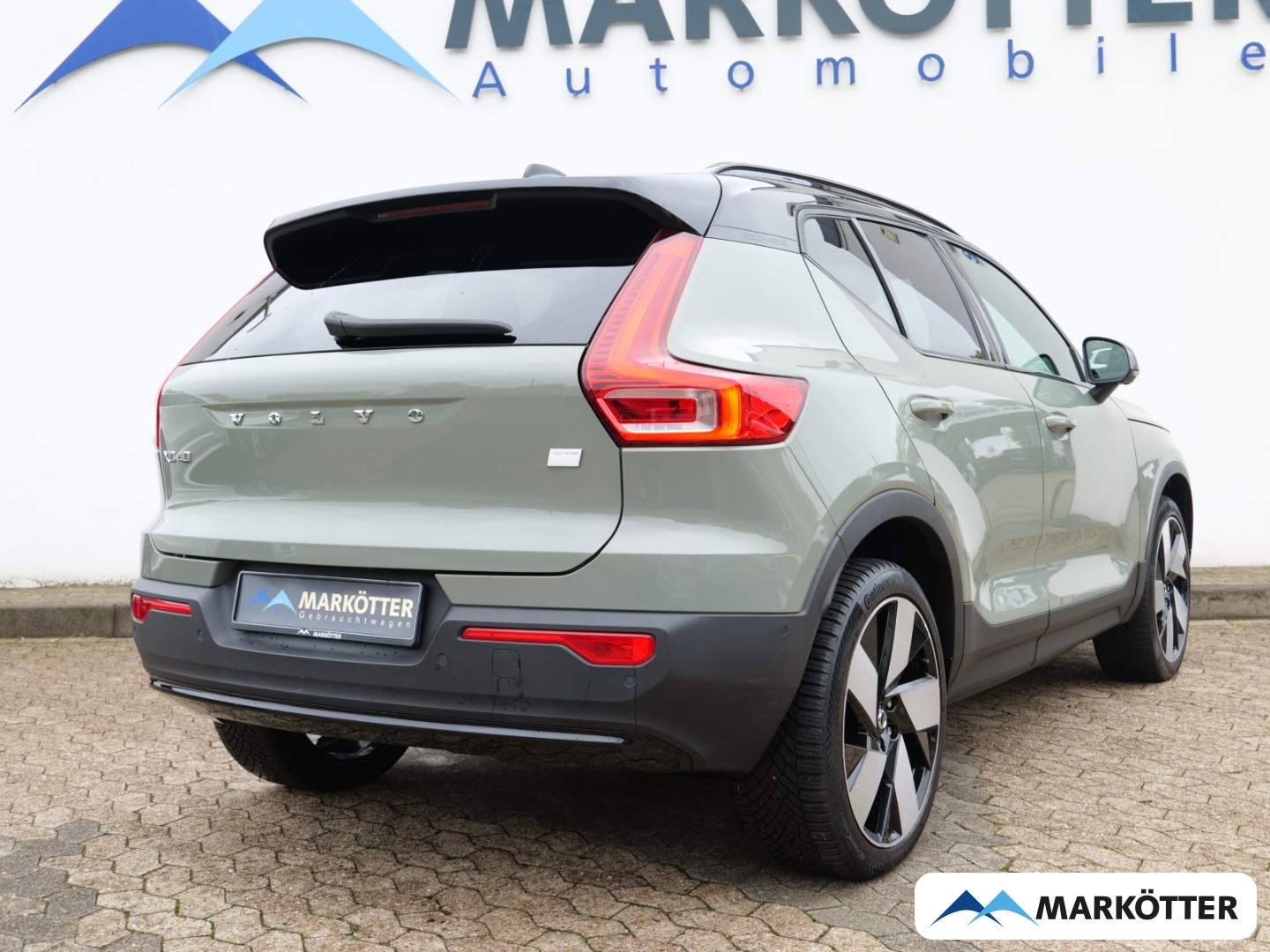 Fahrzeugabbildung Volvo XC40 Single Motor Ultimate AHK/STHZ/360CAM/BLIS