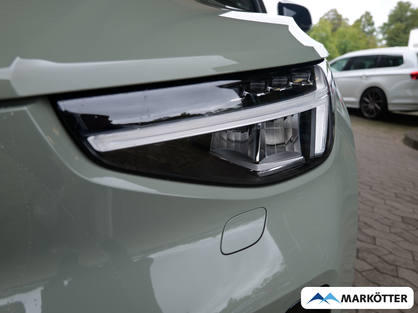 Fahrzeugabbildung Volvo XC40 Single Motor Ultimate AHK/STHZ/360CAM/BLIS