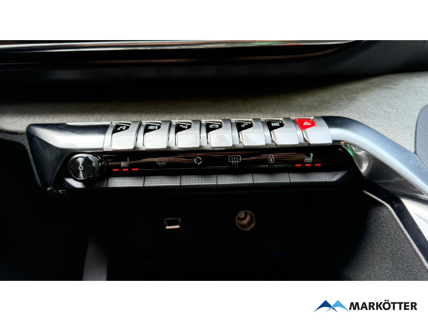 Fahrzeugabbildung Peugeot 3008 GT 1.2 PureTech 130 EU6d/ACC/CAM/SHZ/BLIS